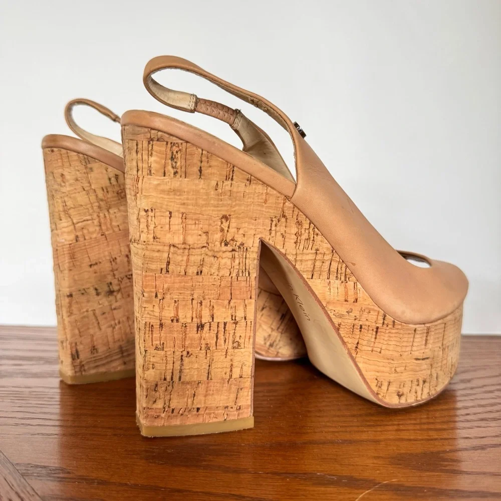 Calvin Klein Raimy Tan Slingback Peep Toe Cork Platform Block Heel 8
